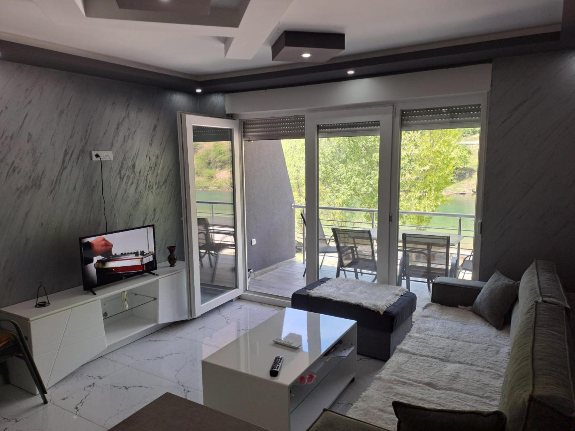 Zlatna Plaza Appartement Bratunac Buitenkant foto