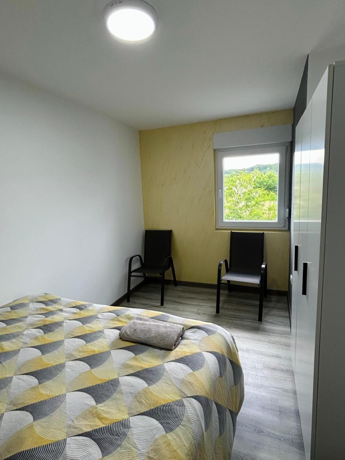 Zlatna Plaza Appartement Bratunac Buitenkant foto